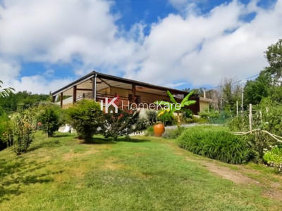 Maison - 180 m² - 7 pièces