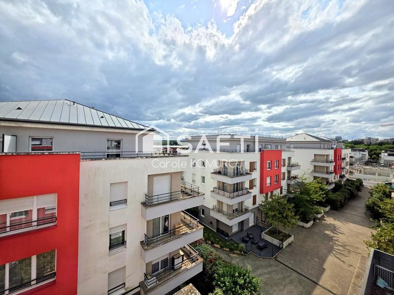 Appartement - 85 m² - 4 pièces