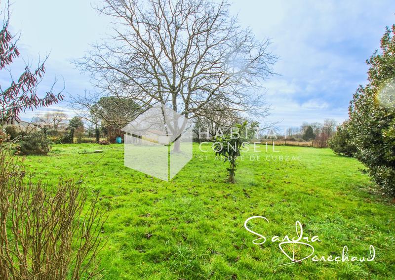 Maison - 94 m² - 7 pièces