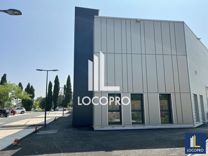 Local commercial - 310 m²