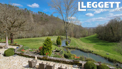 Propriété - 225 m² - 16 pièces