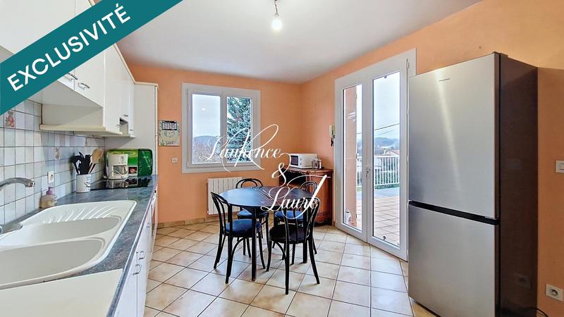 Maison - 150 m² - 8 pièces