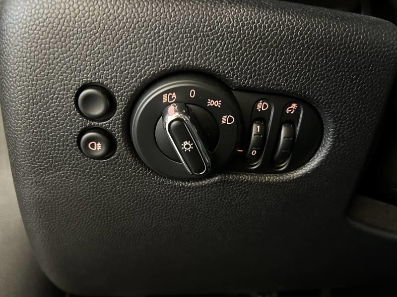 Mini Mini Cabriolet John Cooper Works 231 ch Bva8 Edition Premium Plus