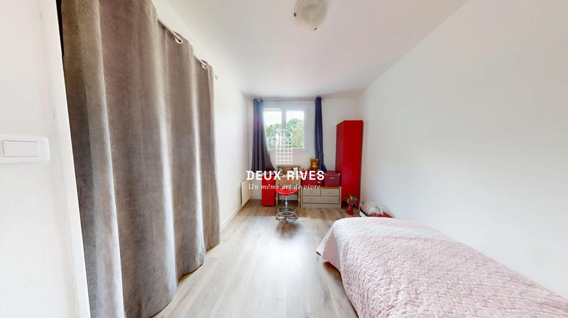 Villa - 167 m² - 6 pièces