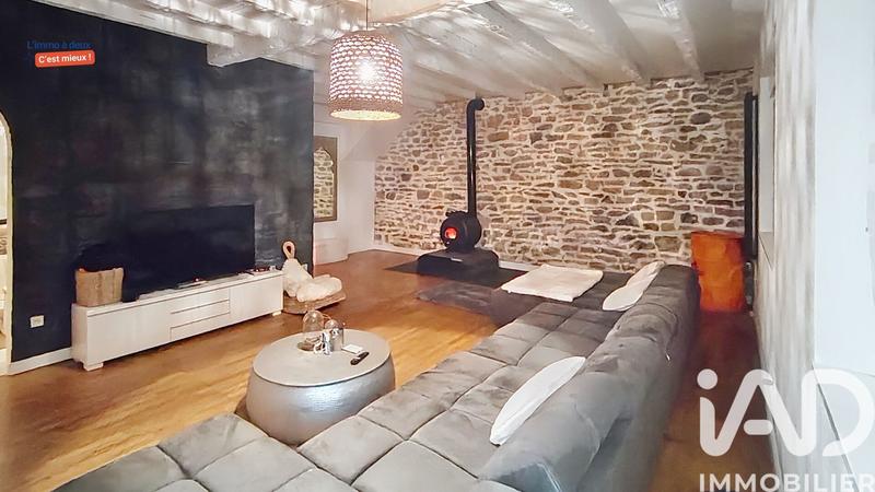 Maison - 260 m² - 14 pièces