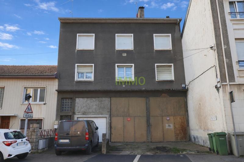 Appartement - 90 m² - 4 pièces