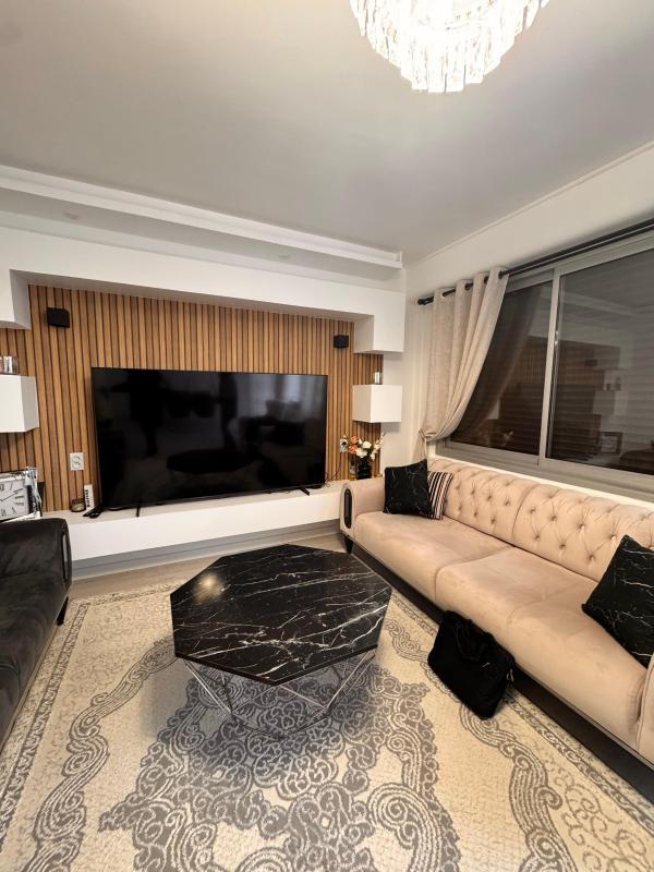 Appartement - 90 m² - 4 pièces