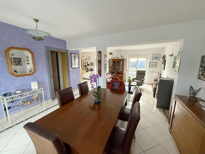 Maison - 114 m² - 5 pièces