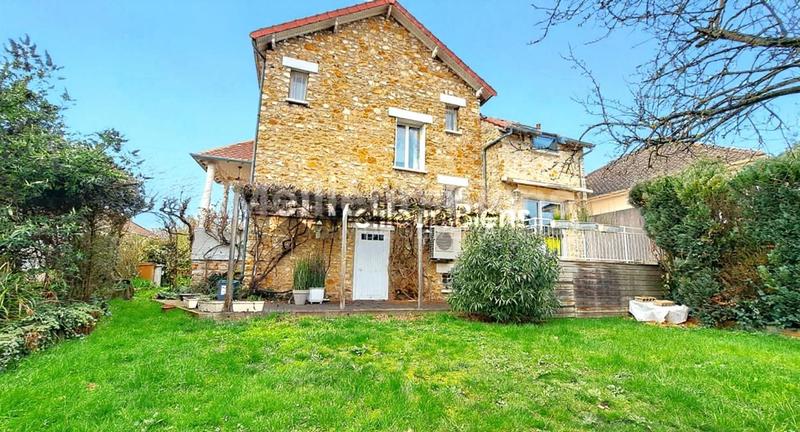 Maison - 148 m² - 6 pièces