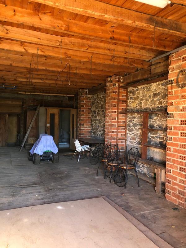 Maison ancienne - 240 m² - 12 pièces