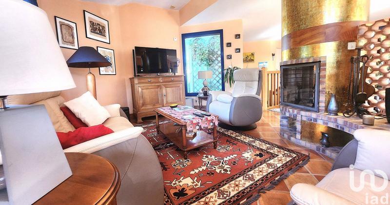 Maison - 180 m² - 5 pièces