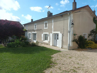 Maison - 185 m² - 6 pièces