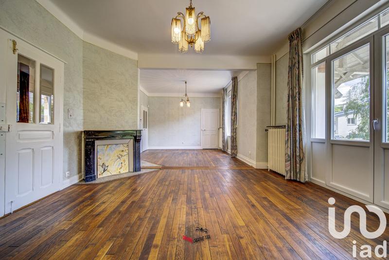 Maison - 193 m² - 8 pièces