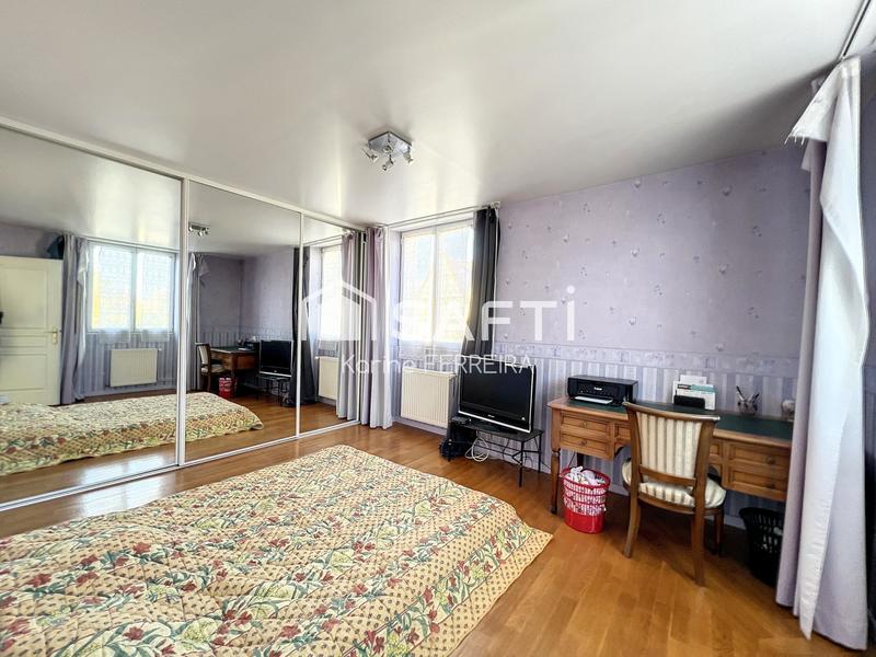 Maison - 86 m² - 5 pièces