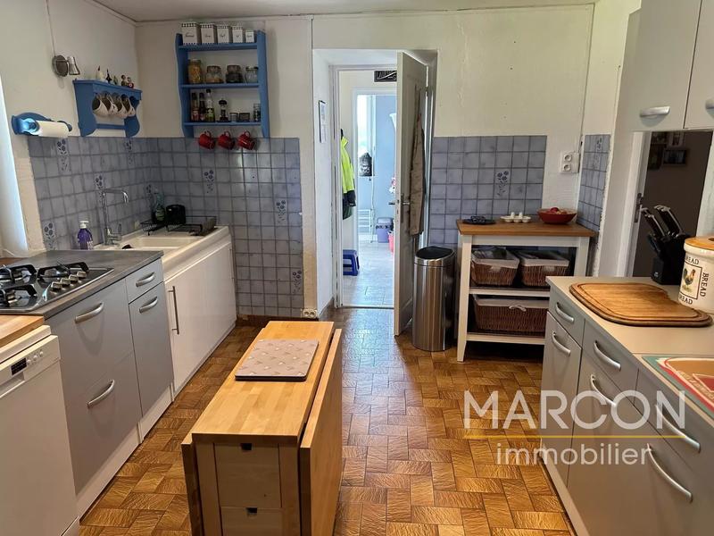 Maison de village - 95 m² - 5 pièces