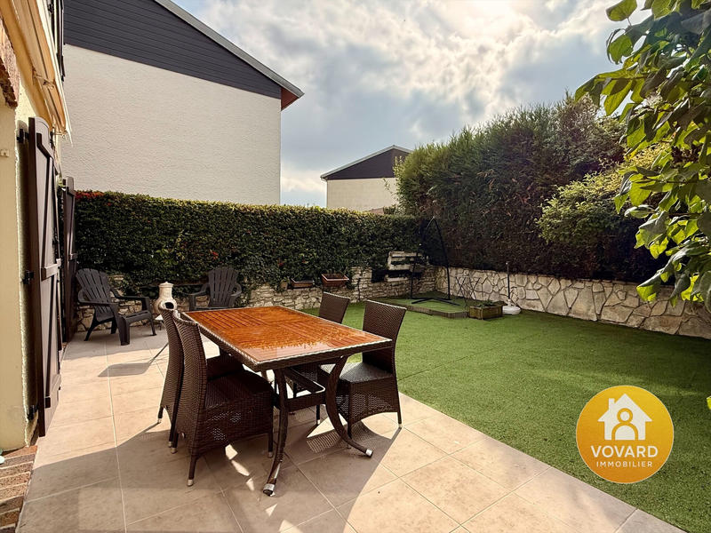 Maison - 105 m² - 6 pièces