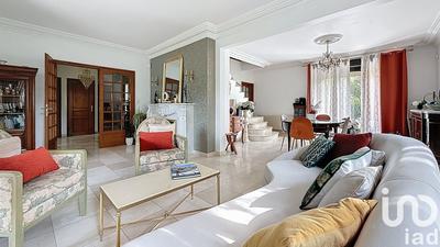 Maison - 171 m² - 5 pièces