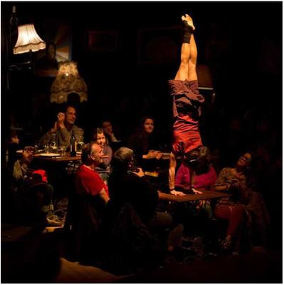 Cirque et dîner : les Grands Fourneaux - Cie Max &amp; Maurice