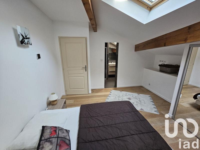 Châlet - 287 m² - 10 pièces