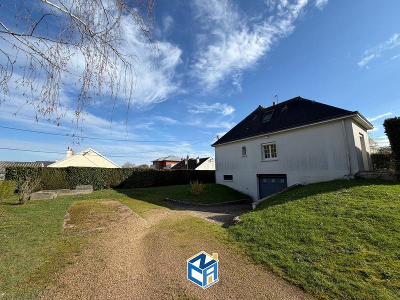 Maison - 157 m² - 7 pièces