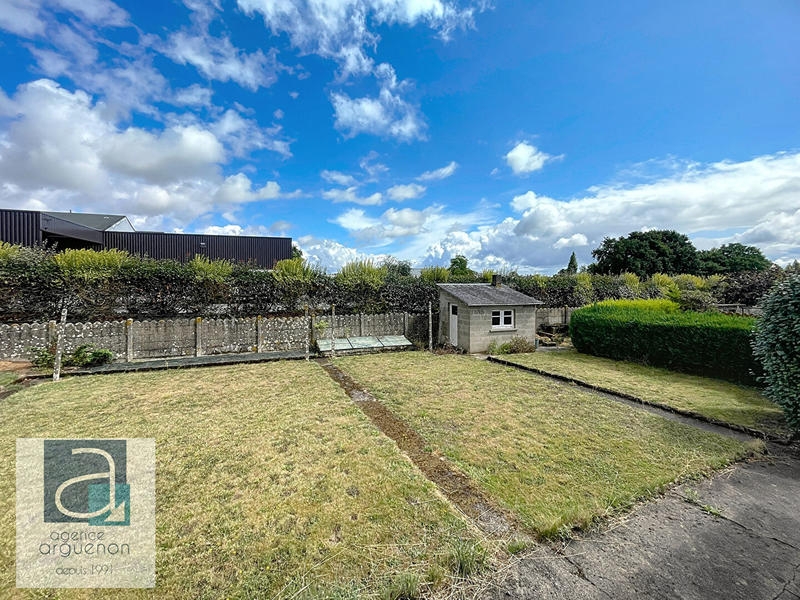 Maison - 90 m² - 6 pièces