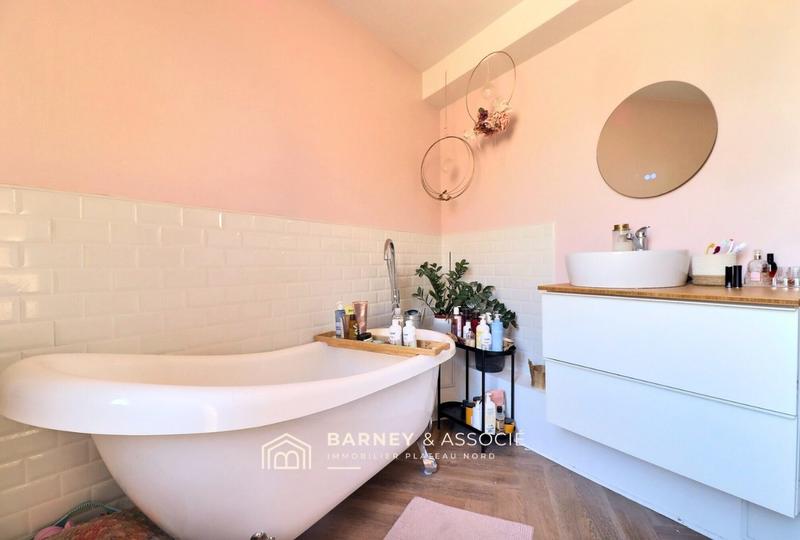 Maison ancienne - 110 m² - 6 pièces