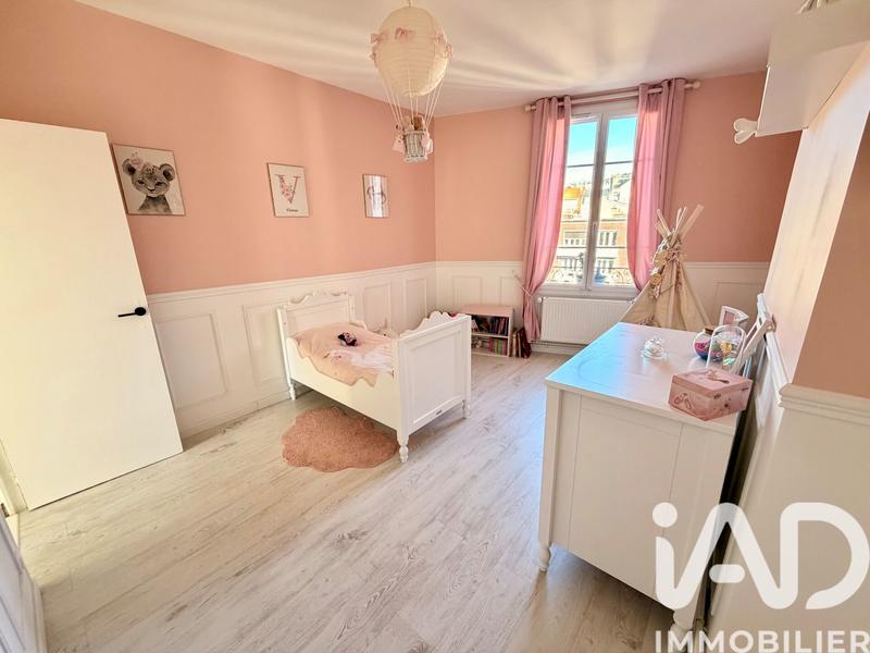 Appartement - 90 m² - 4 pièces