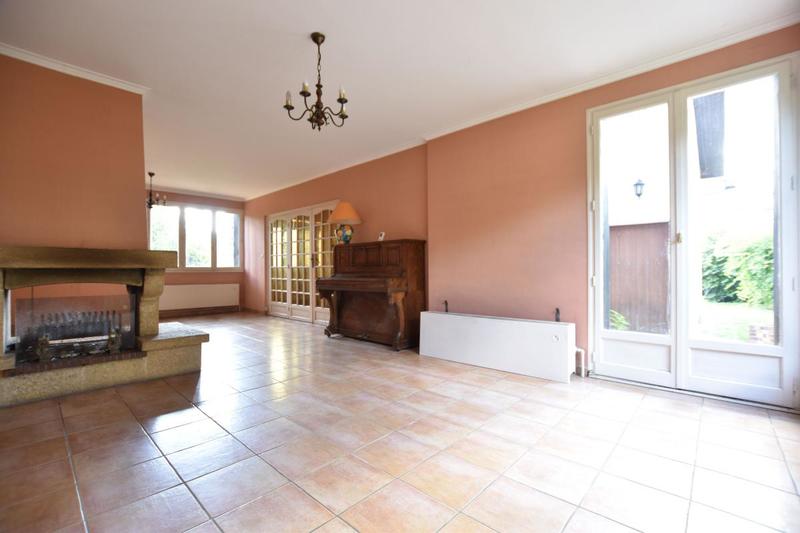 Maison - 151 m² - 6 pièces