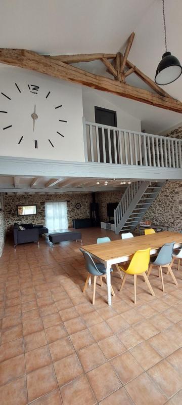 Maison en pierre - 195 m² - 5 pièces