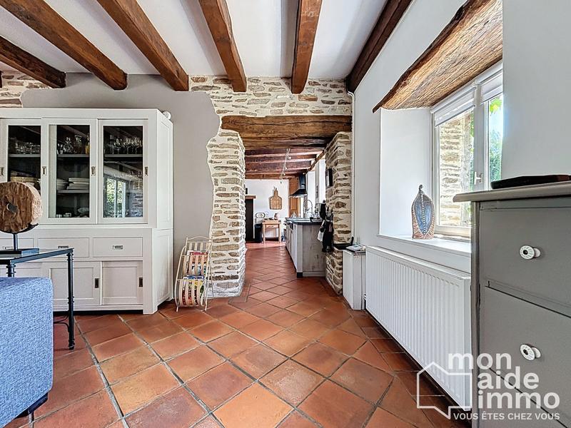 Maison ancienne - 230 m² - 7 pièces