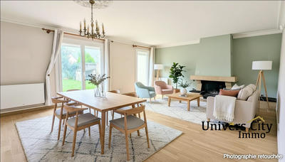 Maison - 104 m² - 4 pièces