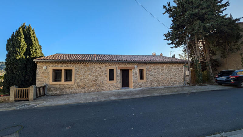 Maison - 201 m² - 5 pièces