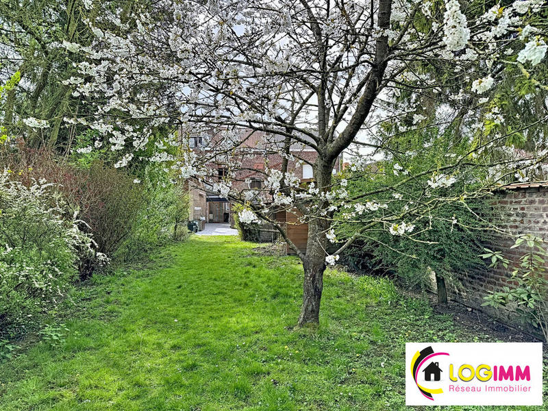 Maison - 170 m² - 9 pièces