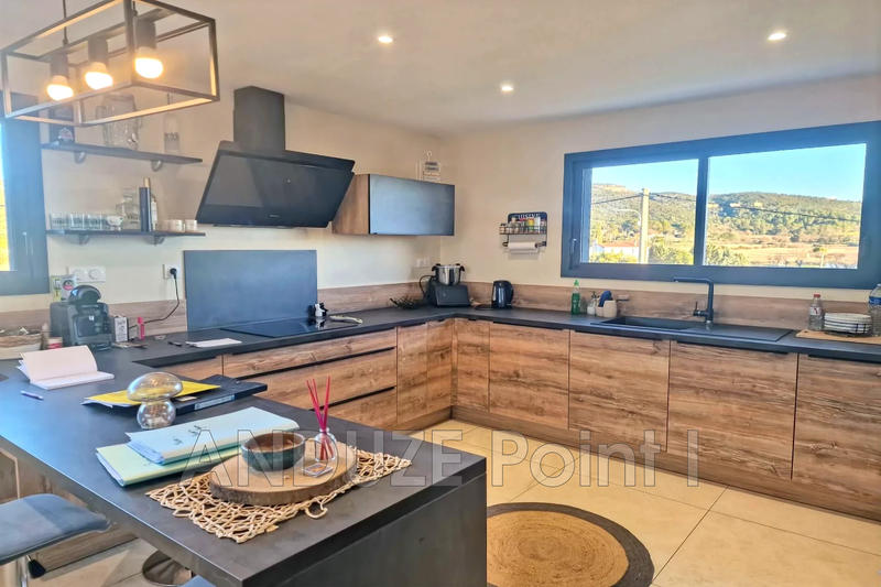 Maison - 130 m² - 4 pièces