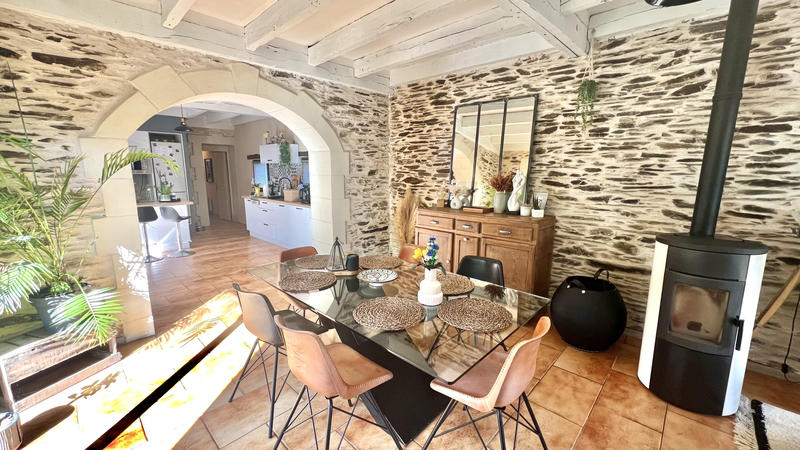 Maison - 92 m² - 4 pièces