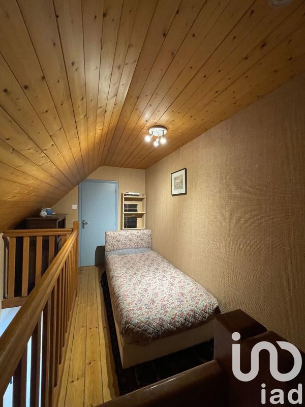 Maison - 281 m² - 11 pièces