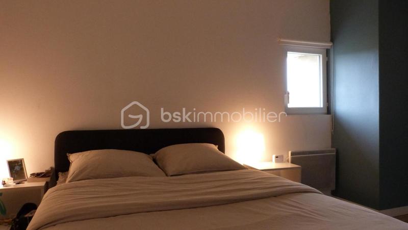 Maison - 180 m² - 11 pièces