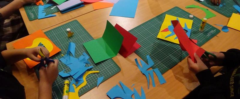 Atelier Enfant : Pop-up d’amour pour mamie (7 à 12 ans)