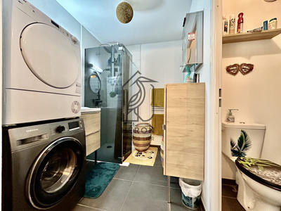 Maison - 84 m² - 4 pièces