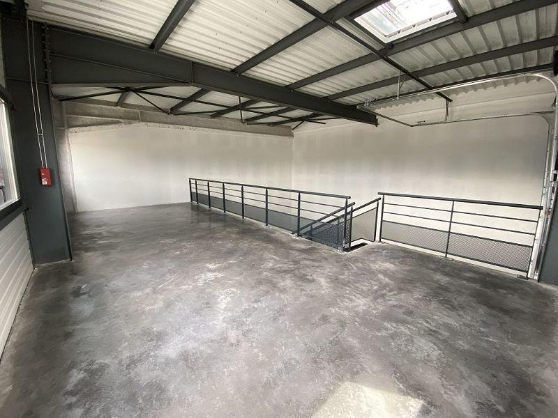 Local commercial - 139 m² - 2 pièces