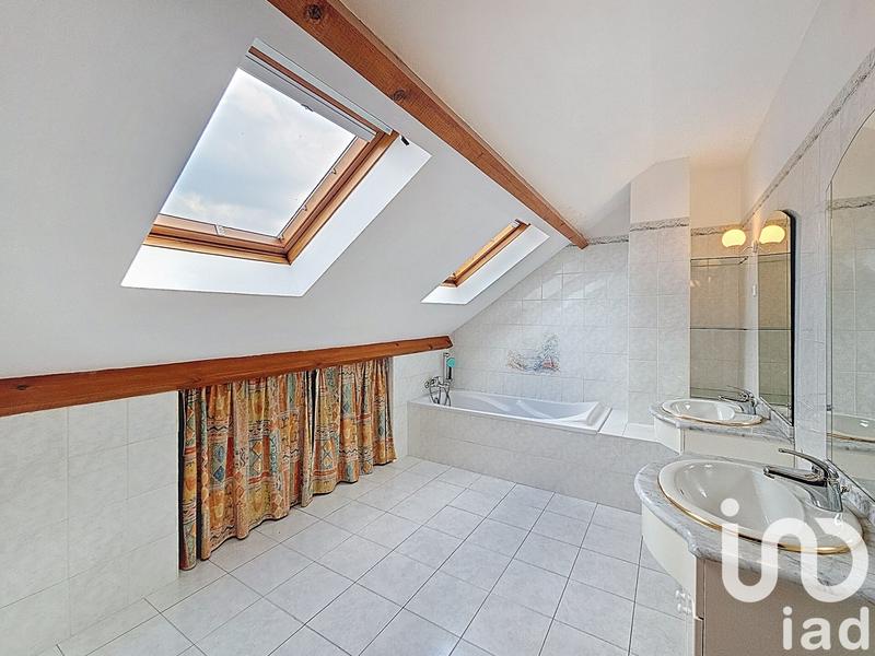 Maison - 125 m² - 6 pièces