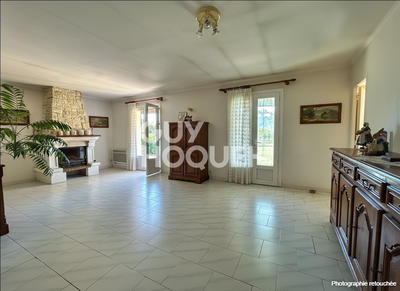 Villa - 90 m² - 4 pièces