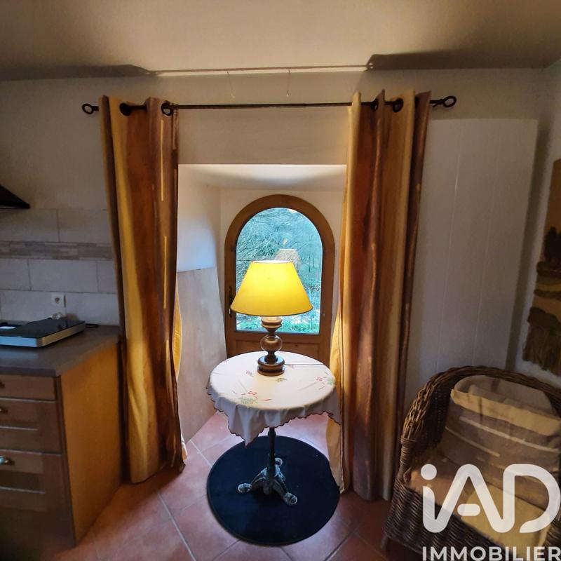 Maison - 197 m² - 7 pièces