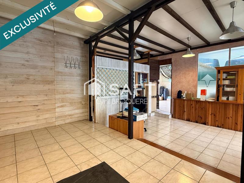 Local commercial - 200 m² - 5 pièces