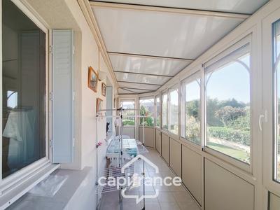 Maison - 93 m² - 5 pièces