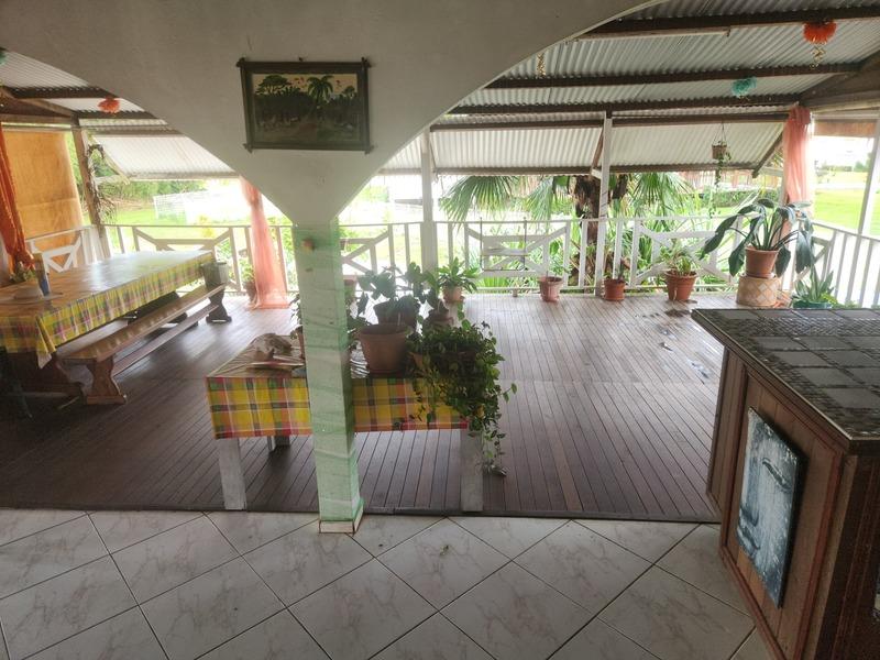 Maison - 436 m² - 6 pièces