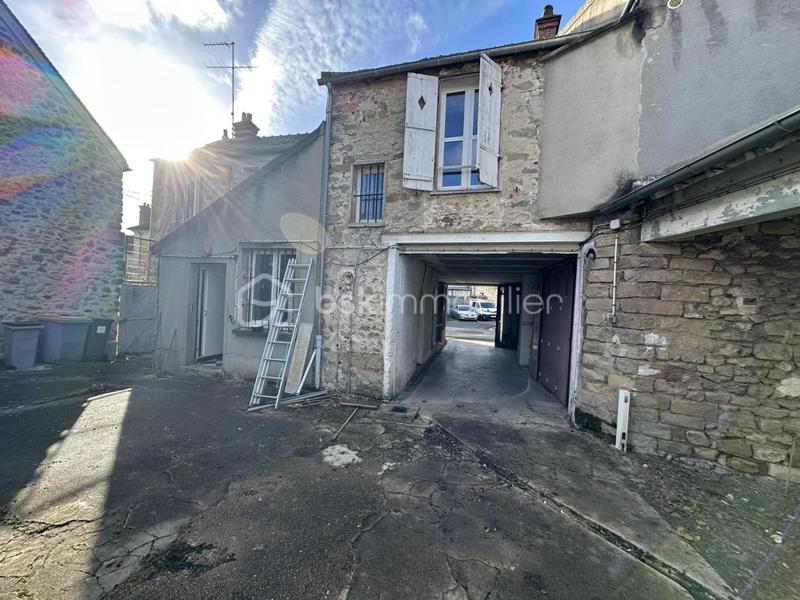 Immeuble - 250 m² - 8 pièces