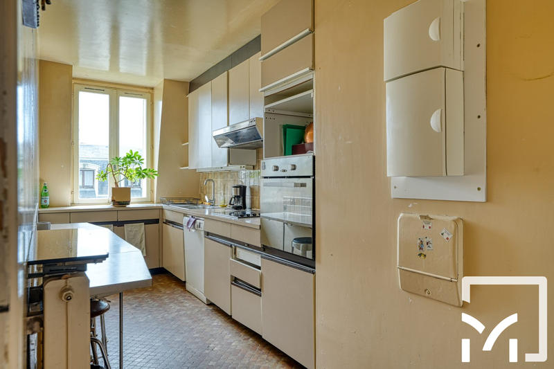 Duplex - 190 m² - 8 pièces