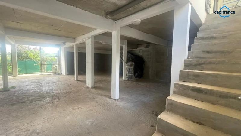 Maison - 166 m² - 4 pièces