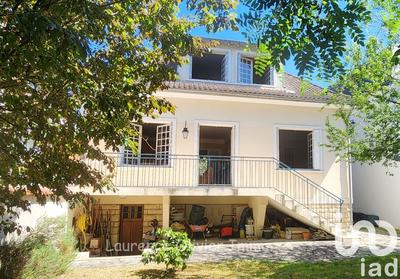 Maison - 191 m² - 7 pièces